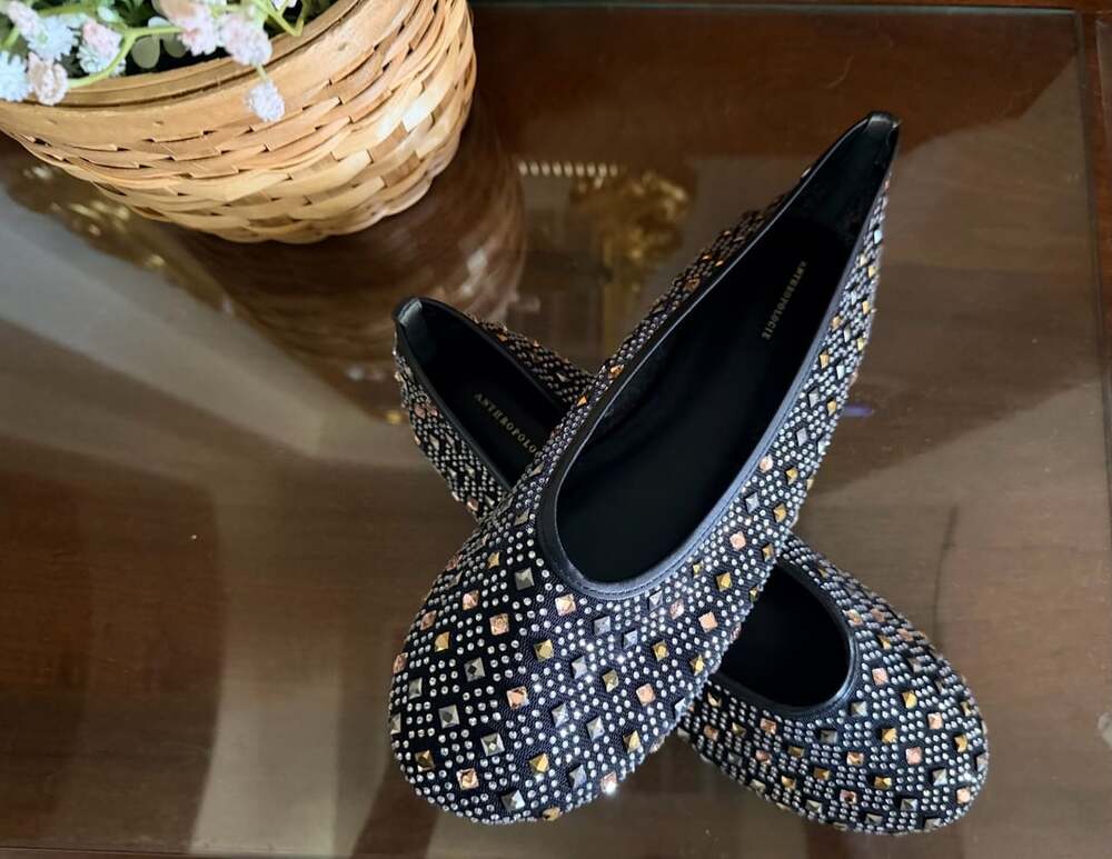 Anthropologie Glitz Mesh Flats Size 8 Black Crystal Embellished
